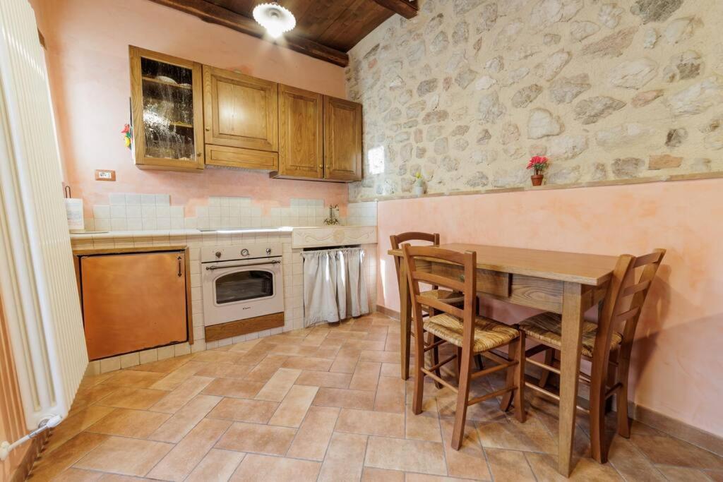 Appartamento Venturini Trevi Kültér fotó